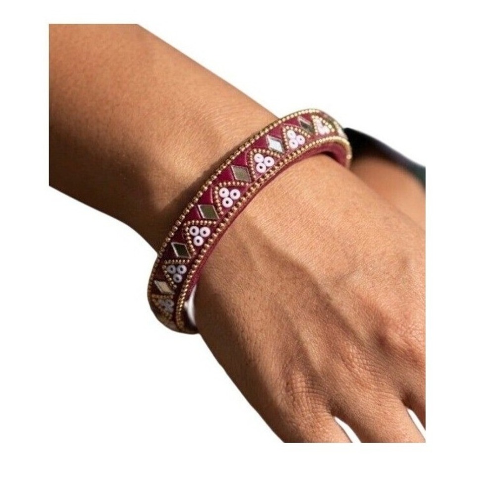 Vintage India Bangle‎ Bracelet Red Gold White Bead Mirror Encrusted Metal